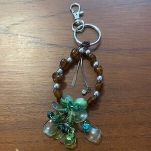 Vintage Brown hearts🤎 and Green Beaded Key Holder